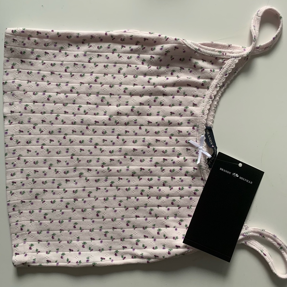 RARE Brandy Melville Skylar Bow Tank top💓💓